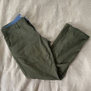 Tradlands Transit Chino in Olive